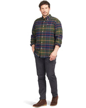 Load image into Gallery viewer, Barbour Men&#39;s Hogside Regular Tartan Shirt