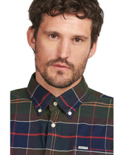 Load image into Gallery viewer, Barbour Men&#39;s Hogside Regular Tartan Shirt