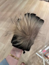 Load image into Gallery viewer, Fur Pom Pom Fingerless Gloves